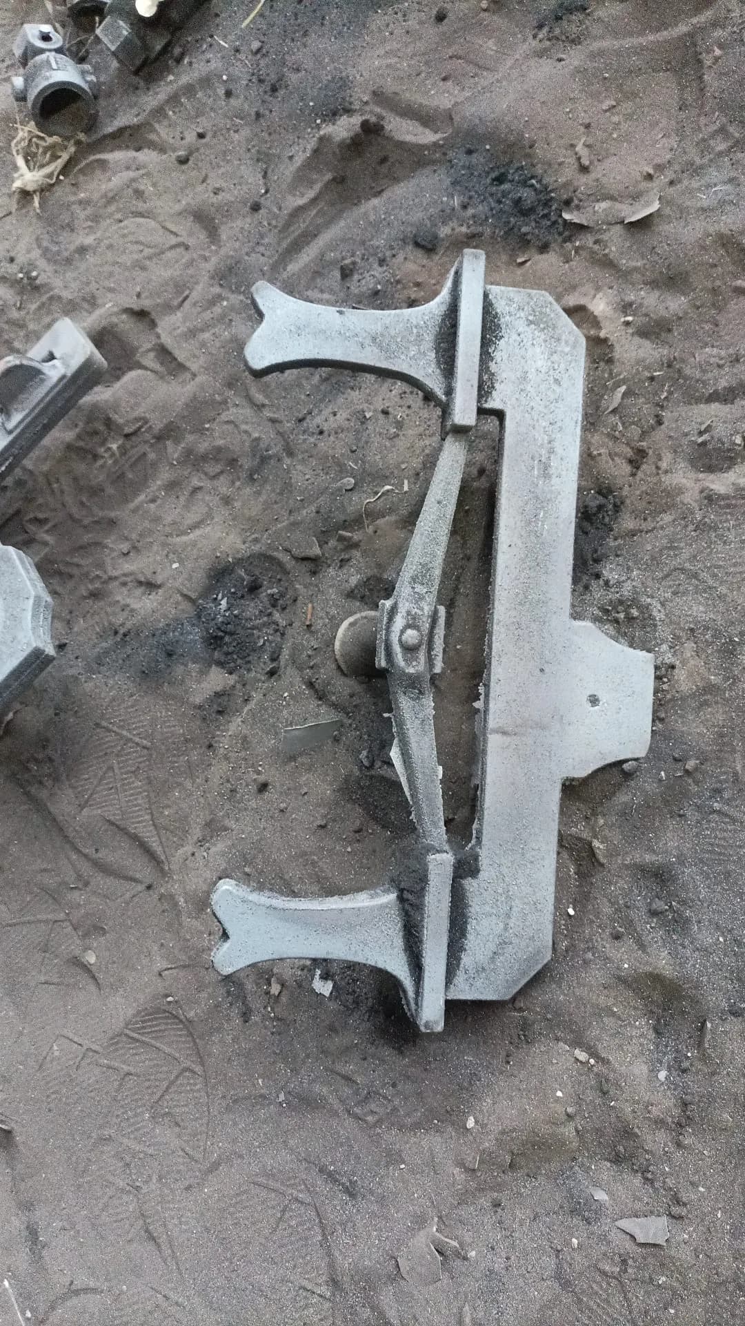 Fettling and finishing 2