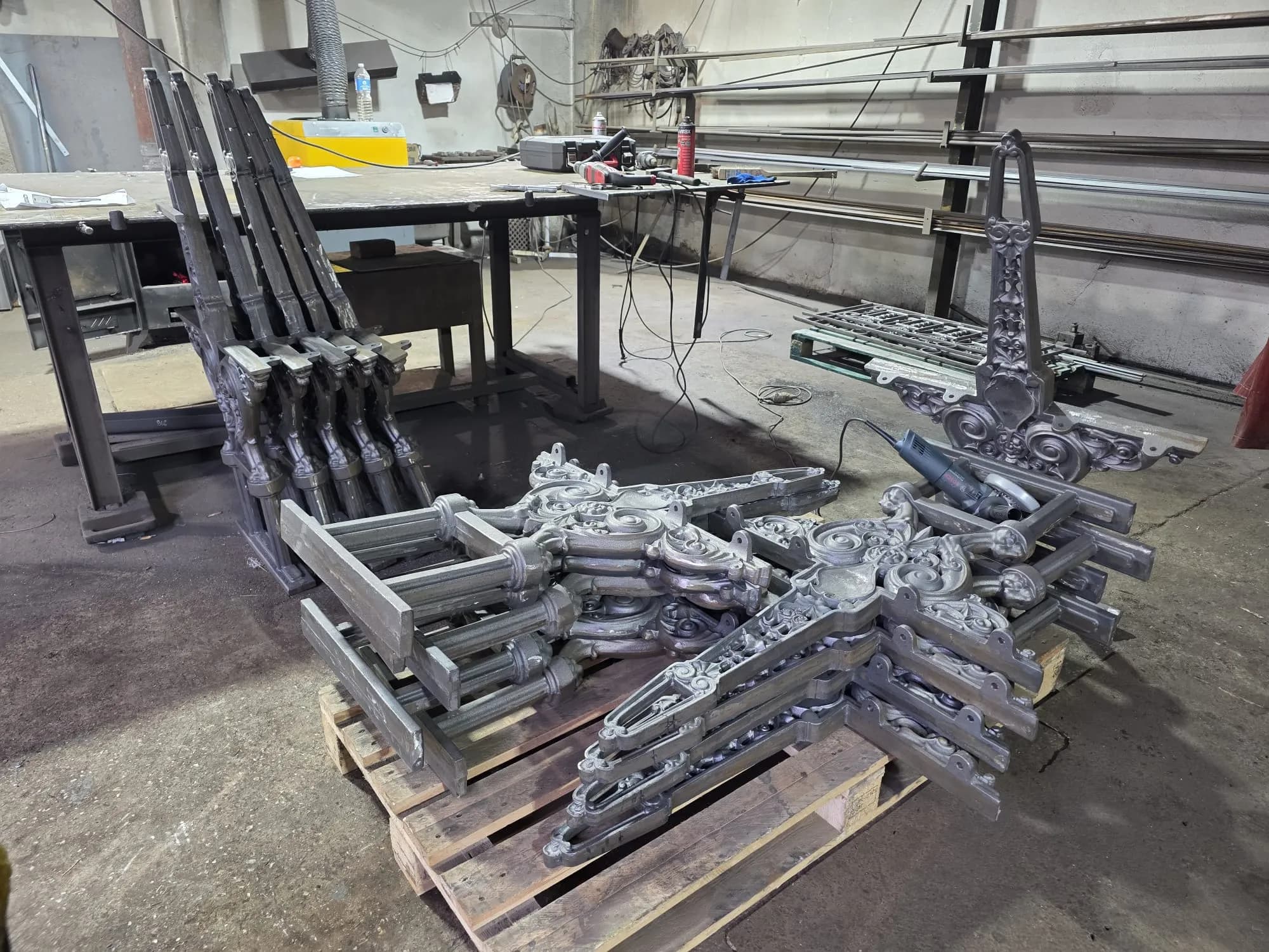 Fettling and finishing 4