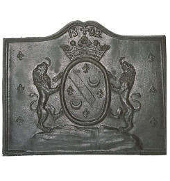  Plate decorated with fireplace