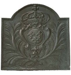  Plate decorated with fireplace