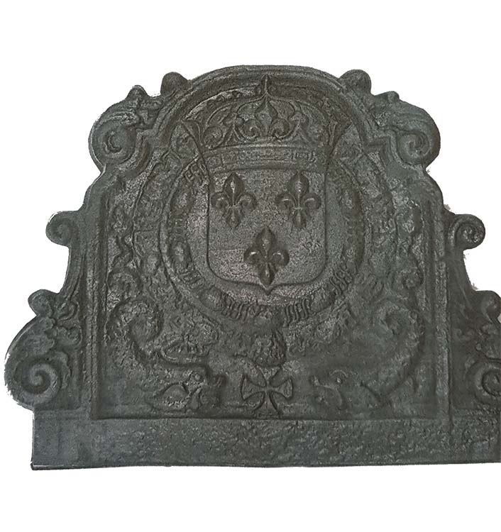  Plate decorated with fireplace